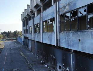 16,000-seat stadium in Istanbul remains largely idle