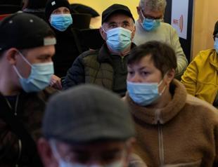 Spain re-imposes masks in hospitals as flu cases surge