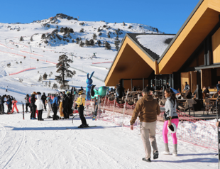 Winter break boosts demand for ski resorts