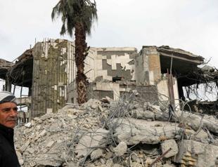 Pakistan hits militant targets in airstrike on Iran