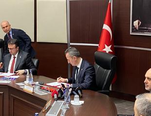 Major defense firms sign cooperation deal