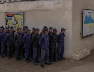 Uncertainty hangs over Russias account of plane crash