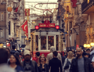 Richest group’s share in income increases