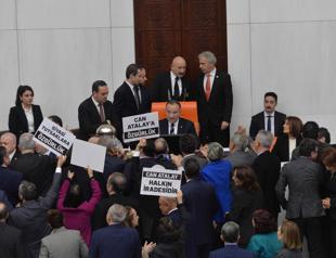 Parliament strips imprisoned TİP lawmaker of seat