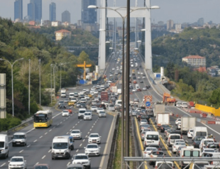 Vehicle sales remain strong, show industry data