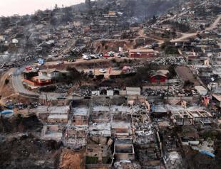 Wildfires scorch central Chile, death toll tops 110