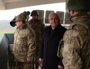 Turkish defense minister in Baghdad for security talks