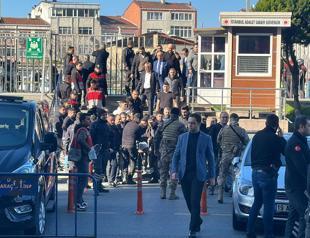 Police shoot dead two assailants outside Istanbul court