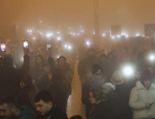 Nation mourns victims of twin quakes on 1st anniversary