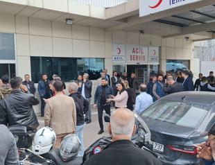 Senior official killed in assault on Adana municipality building