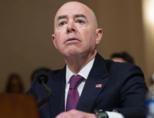 Republicans impeach US homeland security chief over border crisis