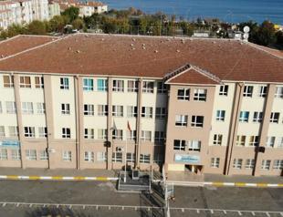 School buildings at risk in Istanbul being reinforced, rebuilt: Report