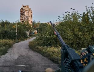 Ukraine troops withdraw from frontline city Avdiivka