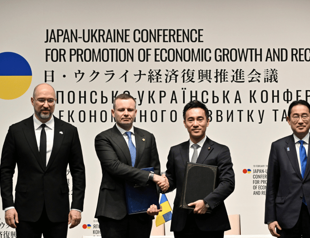 Ukraine PM seeks reconstruction help in Japan