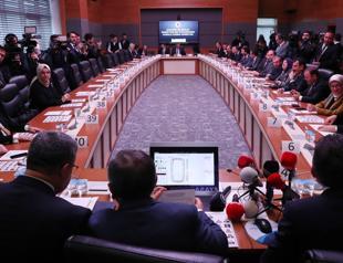 Parliament debates omnibus bill with over 60 amendments