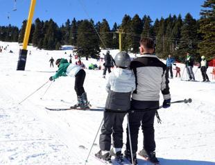 Fake ski trainers scamming people at famous resorts