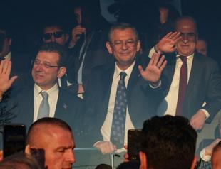 CHP leader, Istanbul mayor rally together ahead of polls