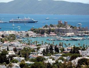 Foreign tourist arrivals see 2 percent boost in January