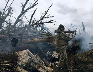 Zelensky vows triumph over Russia on second war anniversary