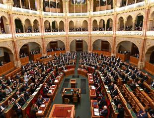 Sweden set to join NATO after Hungary approves bid