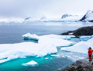 Antarctica loses ice mass the size of Türkiye, scientists say
