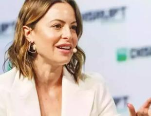 High-profile fraud case deepens with defendants’ phone examination