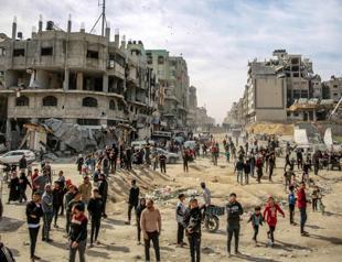 Calls for probe, ceasefire follow Israeli gunfire near aid convoy