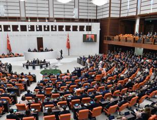 Parliament OKs judicial reforms in omnibus bill
