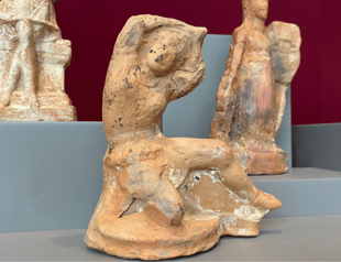 Child graves and figurines found in ancient Tenedos
