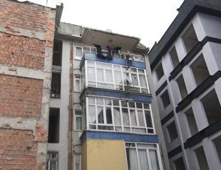 Istanbul apartment illegally subleased into 27-bed daily rental