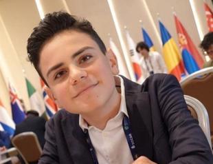 15-year-old Turkish chess player becomes Grandmaster