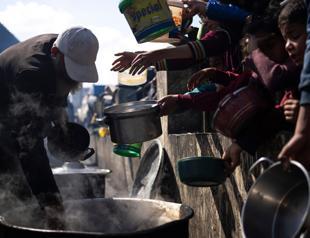 Aid boat readied as Gaza fighting rages before Ramadan
