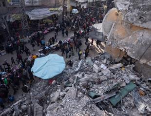 Hamas health ministry says Israeli fire kills 20 Gazans waiting for aid