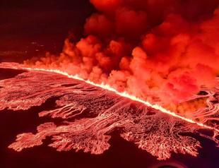 Volcano erupts again on Iceland peninsula