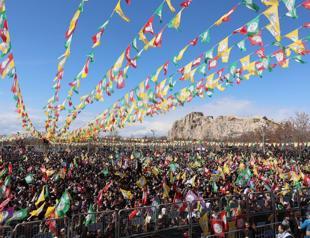75 detained at Nevruz event in Istanbul
