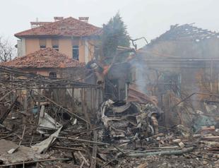 EU strikes deal to cap Ukraine imports of poultry, corn, some grains