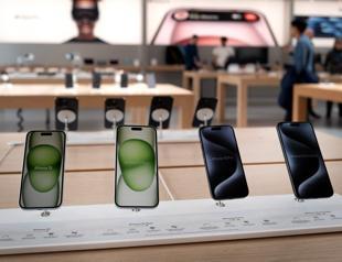 US sues Apple in iPhone monopoly case