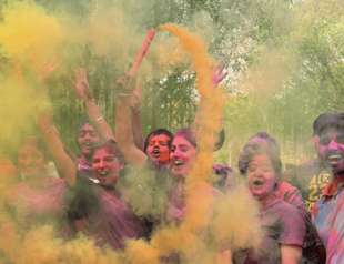 Holi festivities kick off in India