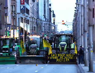 EU shelves climate protection plan amid farmer protests