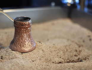 Turkish coffee holds ground against global chains