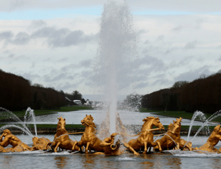 Restored Versailles Sun God adds gilt to Olympic equestrianism