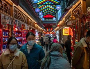 Debt, trade barriers will drag on Asian economies: World Bank