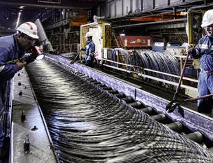 Manufacturing PMI ticks down to 50 in March