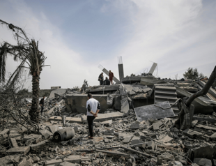 Aid group says Israeli strike kills 7 of its workers in Gaza, including foreigners