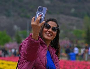 Turks renew their phones every two years