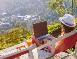 Türkiye sets eyes on hosting ‘digital nomads’