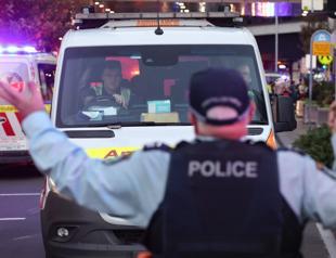 Six killed in Sydney shopping centre attack