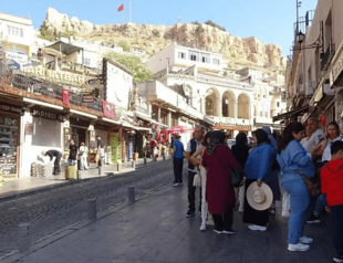 Mardin draws crowds during Eid al-Fitr holiday