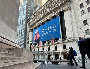 Equities sink, oil rallies on fears of Iran-Israel conflict