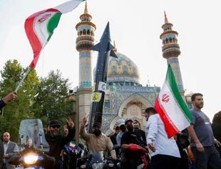 Israel urges sanctions in diplomatic offensive against Iran